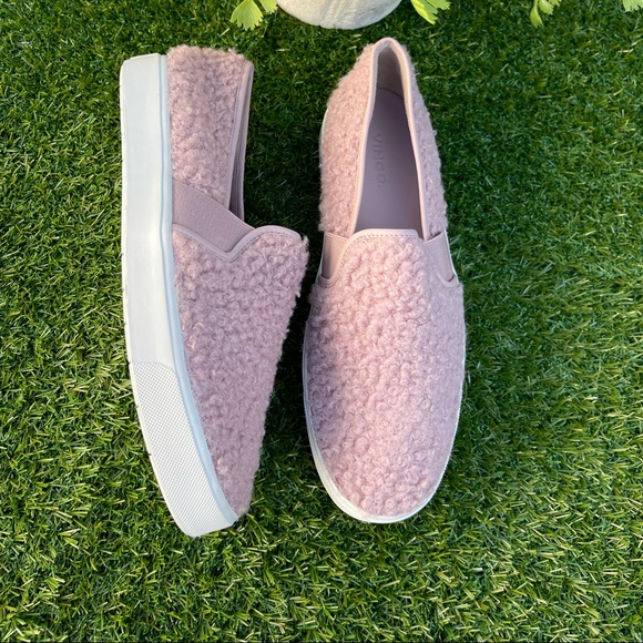 Vince🍁🍂Blair Faux-shearling Slip on sneakers size 38 US 8 - Picture 11 of 11